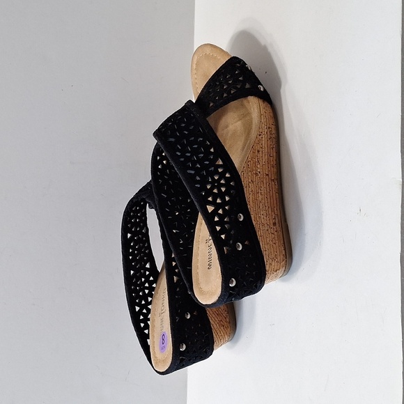 Minnetonka Black Tan Bohemian Lainey Boho Cut Out Suede Wedge Sandals Size 8 - Picture 7 of 12